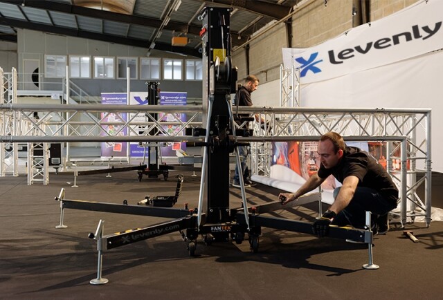 Pieds de levage pour stands d'expo : Tout ce qu'il faut savoir ! Pieds de levage pour stands d'expo : Tout ce qu'il faut savoir !